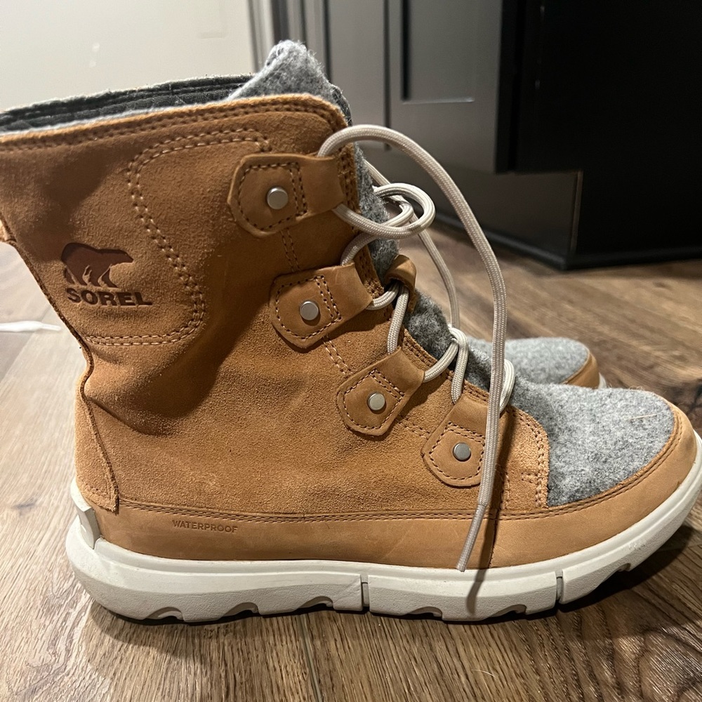 Sorel Explorer boots!! ❄️❄️❄️